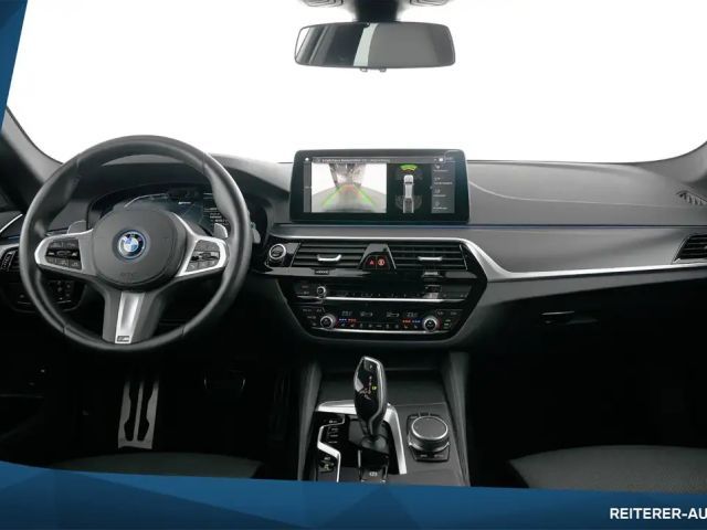 BMW 530 530e M-Sport xDrive