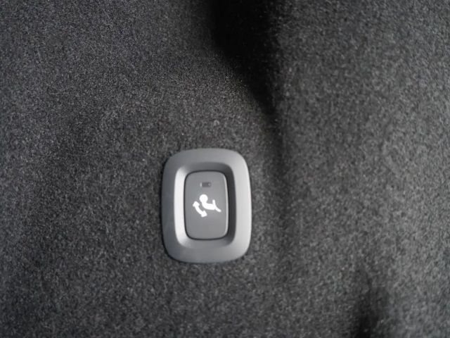 Volvo XC60 AWD Dark Plus