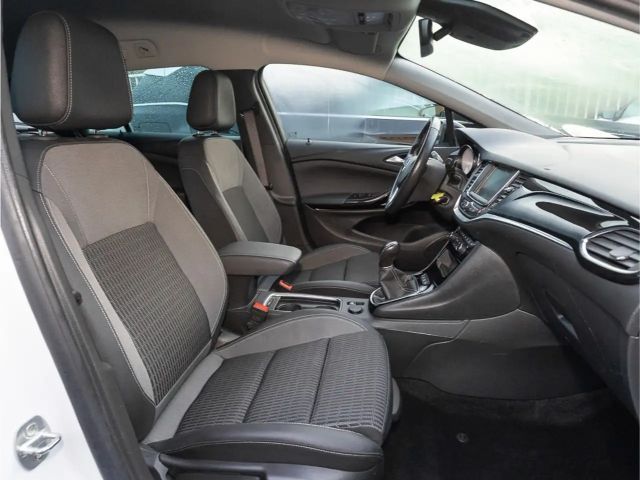 Opel Astra Sports Tourer