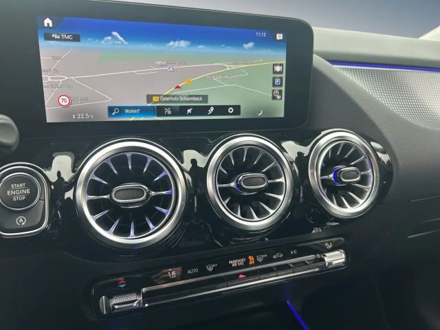 Mercedes-Benz GLA 200 Progressive