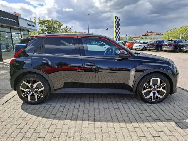 Renault 5 E-Tech Techno