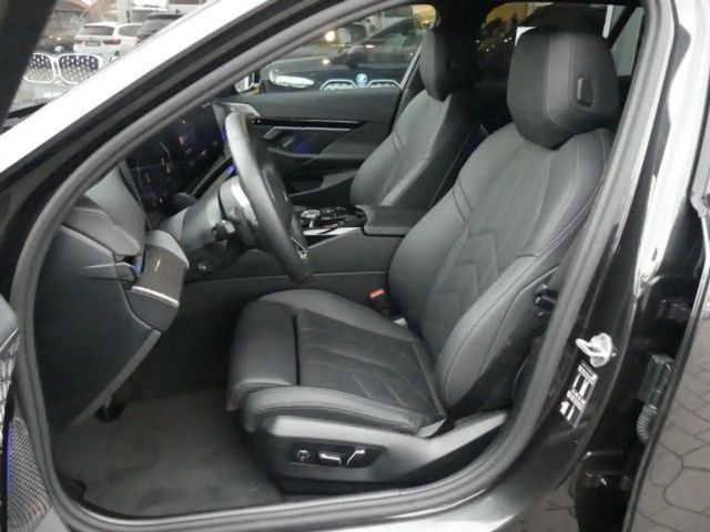 BMW 520 520i M-Sport Touring