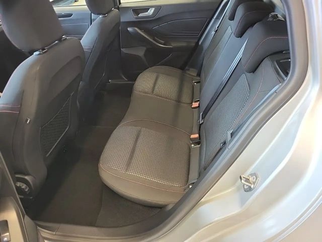 Ford Focus EcoBoost ST Line Wagon