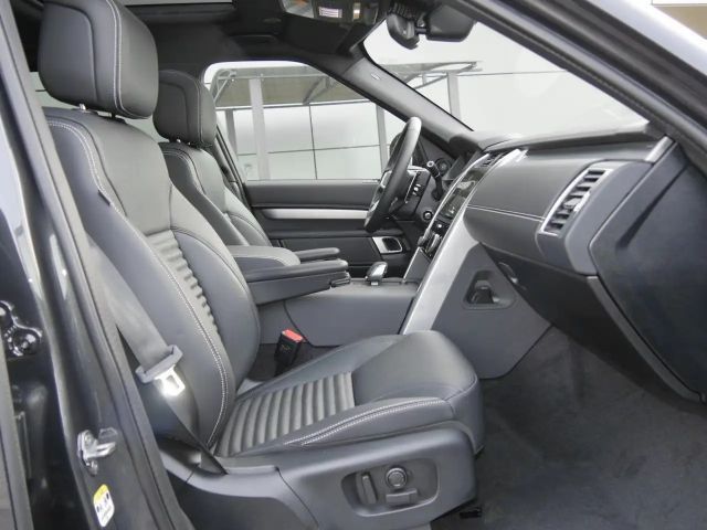 Land Rover Discovery D250 Dynamic SE