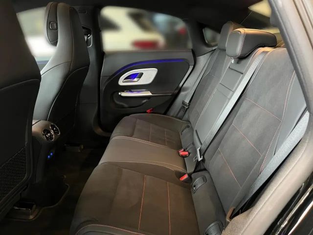 Mercedes-Benz CLA 250 AMG Line Coupé