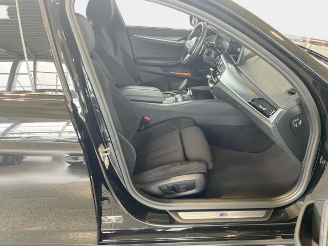 BMW 520 M-Sport Sedan
