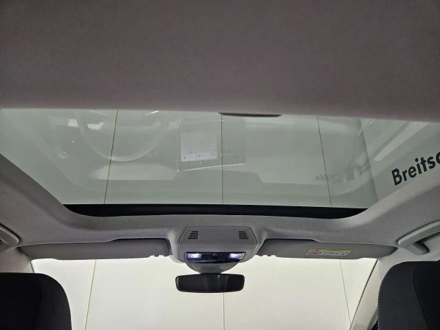 Volkswagen Golf 1.5 eTSI DSG Life