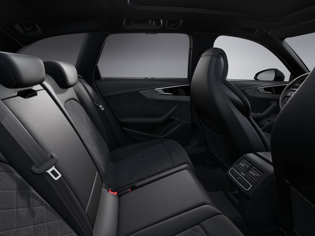 Audi A4 45 TFSI Avant Quattro S-Line S-Tronic