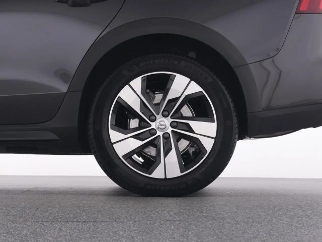 Volvo V60 Cross Country AWD Plus