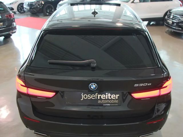 BMW 530 530e Touring