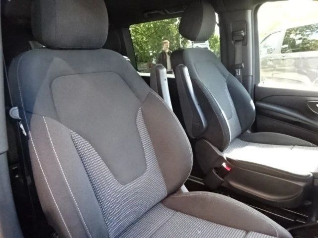 Mercedes-Benz V 300 V 300 d