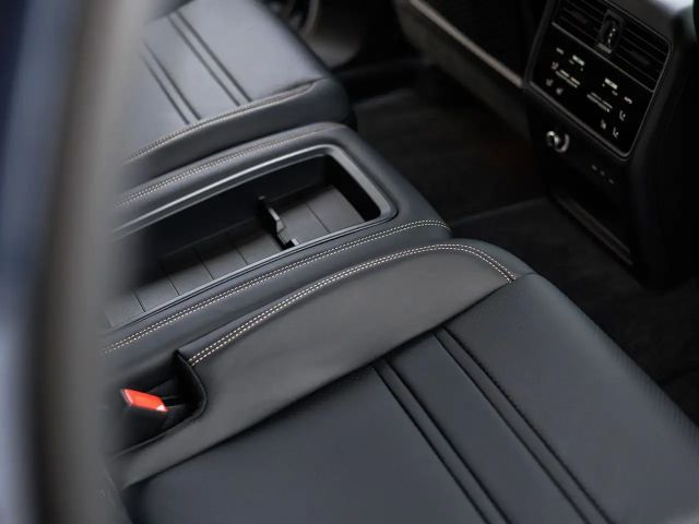 Porsche Cayenne Coupé E-Hybrid Turbo