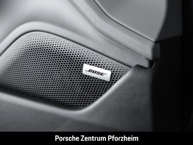 Porsche Taycan 4S Cross Turismo