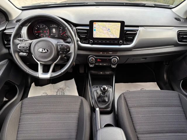 Kia Stonic 1,2 DPI Silber|1.Besitz|8-Fach Bereift|Top Zustand