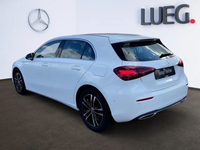 Mercedes-Benz A 180 Progressive