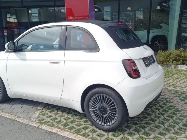 Fiat 500C Icon