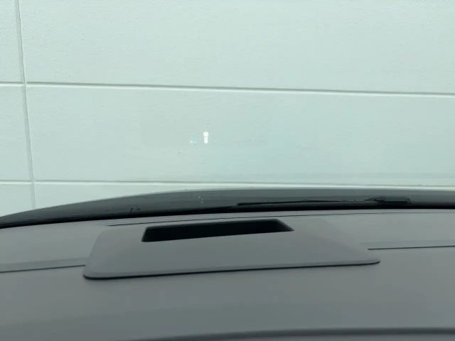 Volkswagen Multivan 2.0 TDI DSG Life T7