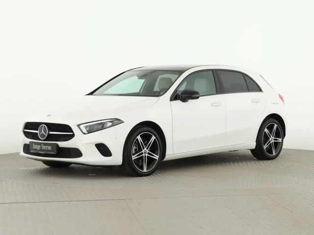 Mercedes-Benz A 250 A 250 e