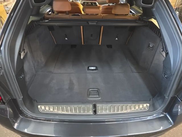 BMW 520 520d M-Sport xDrive