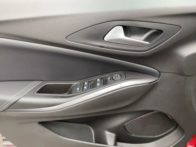 Opel Grandland X Hybrid Ultimate