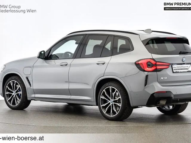 BMW X3 xDrive30e