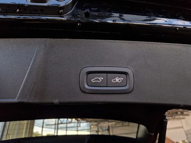 Volvo XC40 Dark Ultra