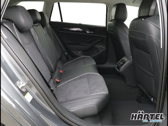 Volkswagen Passat 2.0 TDI DSG Elegance Elegance