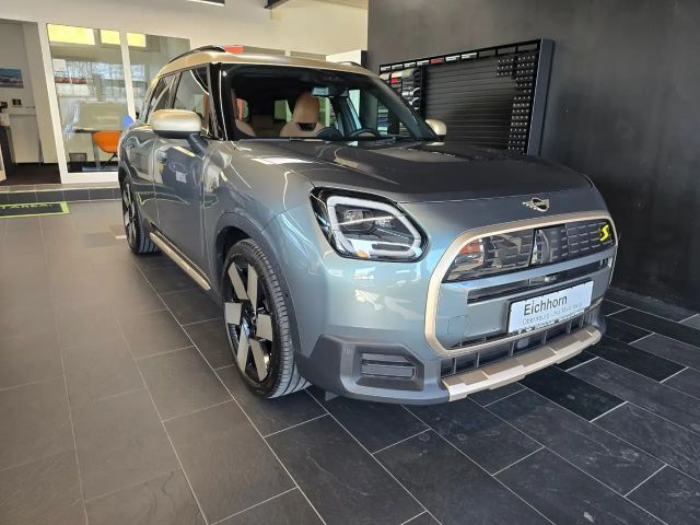MINI Cooper SE Countryman SE