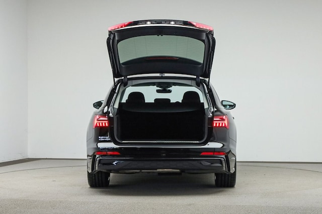 Audi A6 40 TDI Avant Quattro S-Line S-Tronic