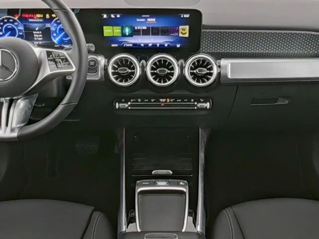 Mercedes-Benz EQB 300 4MATIC Progressive