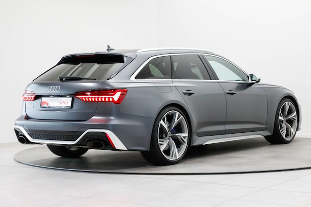 Audi RS6 Avant Quattro