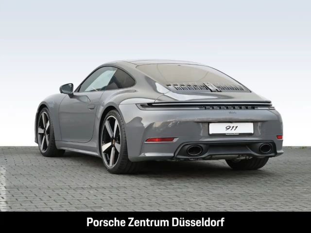 Porsche 992 Carrera Coupé