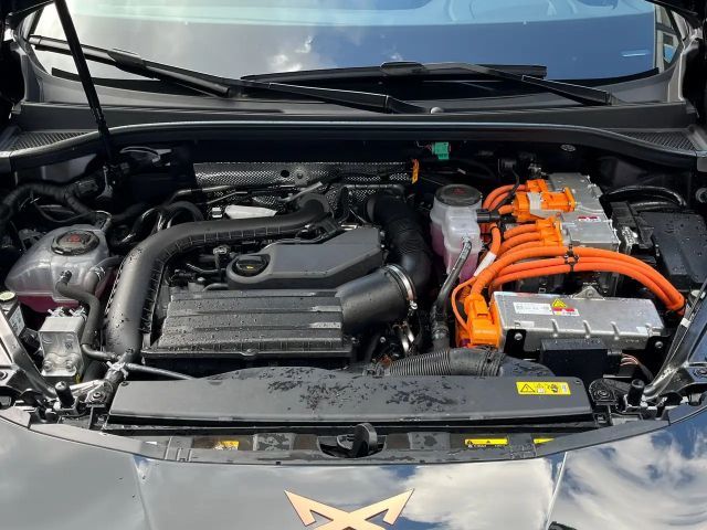 Cupra Terramar 1.5 e-Hybrid VZ