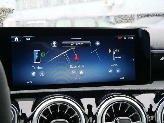 Mercedes-Benz A 35 AMG 4MATIC AMG Line