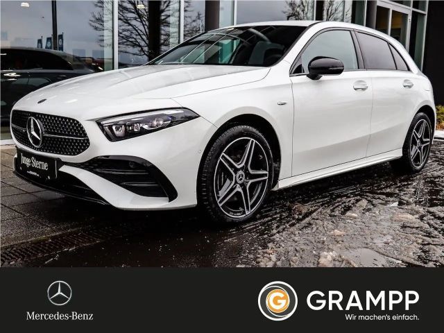 Mercedes-Benz A 250 A 250 e AMG Line