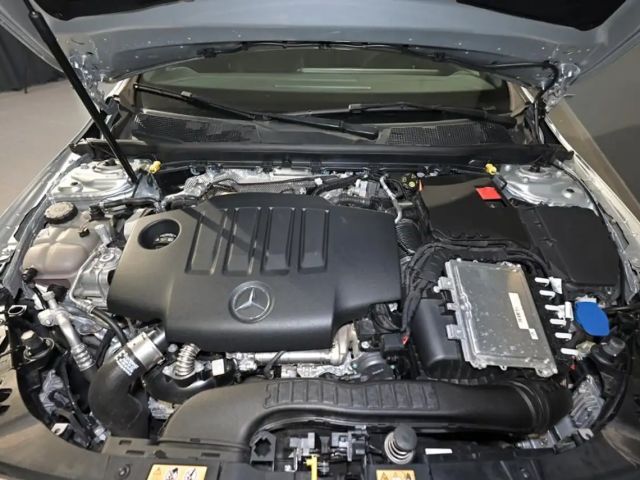 Mercedes-Benz CLA 200 AMG Line CLA 200 d Coupé