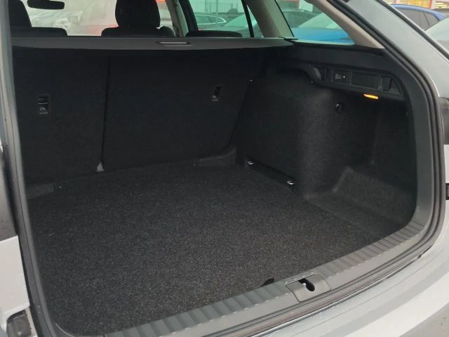 Skoda Octavia Essence TSI mHEV DSG