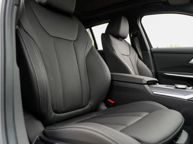 BMW 320 320d M-Sport Touring xDrive