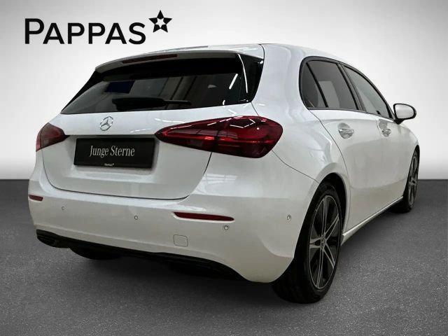 Mercedes-Benz A 180 Hatchback