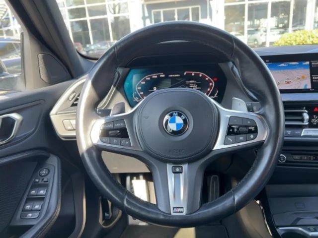 BMW 135 135i 5-deurs Sedan xDrive