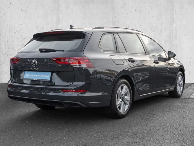 Volkswagen Golf 1.5 TSI Life Variant