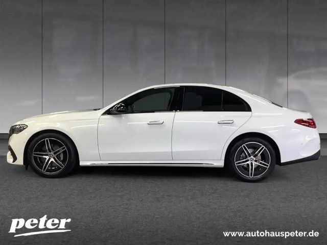 Mercedes-Benz E 200 AMG Line Sedan