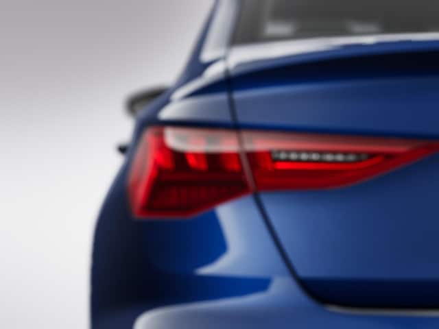 Audi A3 40 TDI Quattro S-Line S-Tronic Sedan