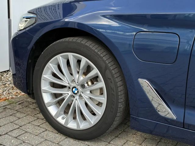 BMW 530 530e Touring xDrive