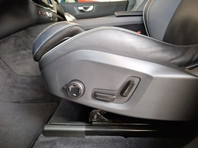 Volvo XC60 Bright Plus