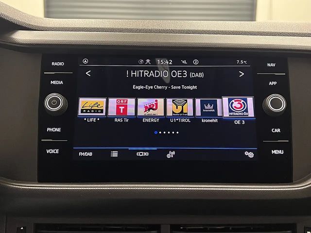 Volkswagen T-Cross 1,0 TSI *AHK*CarPlay*Sitzheizung*