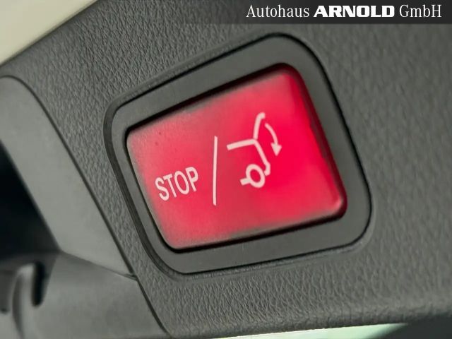 Mercedes-Benz B 200 Progressive Sedan