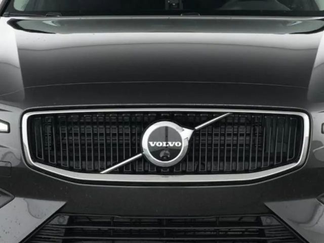 Volvo V60 Core