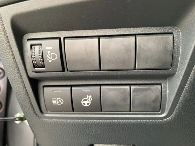 Mazda 2 Exclusive-line