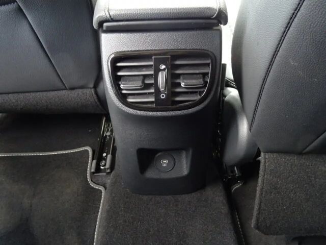 Kia XCeed GDi Platinum Edition